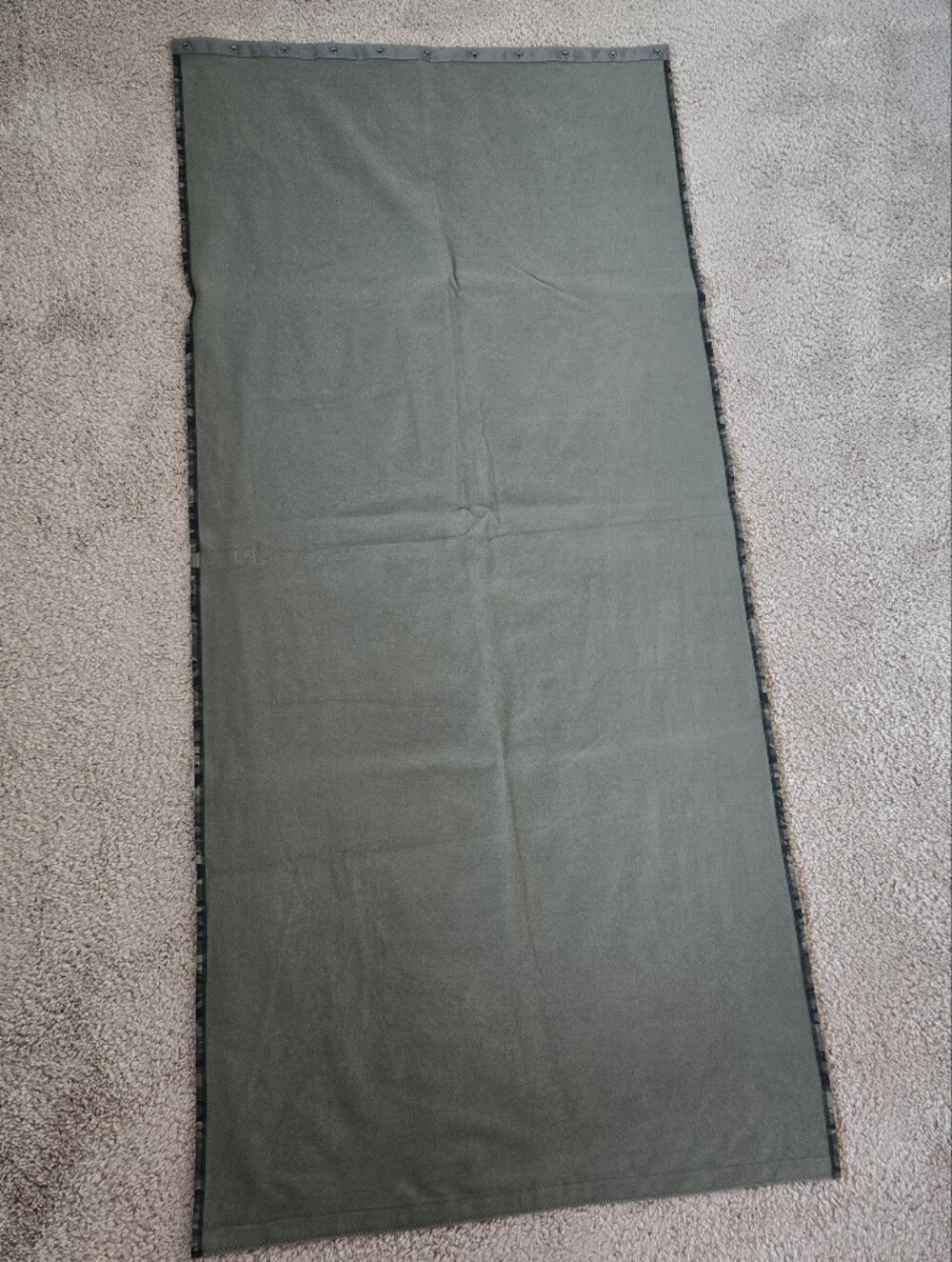 Lululemon Vinyasa Scarf Evergreen Camo Green Multi Print Wrap Shawl 58"×27" - Picture 9 of 11